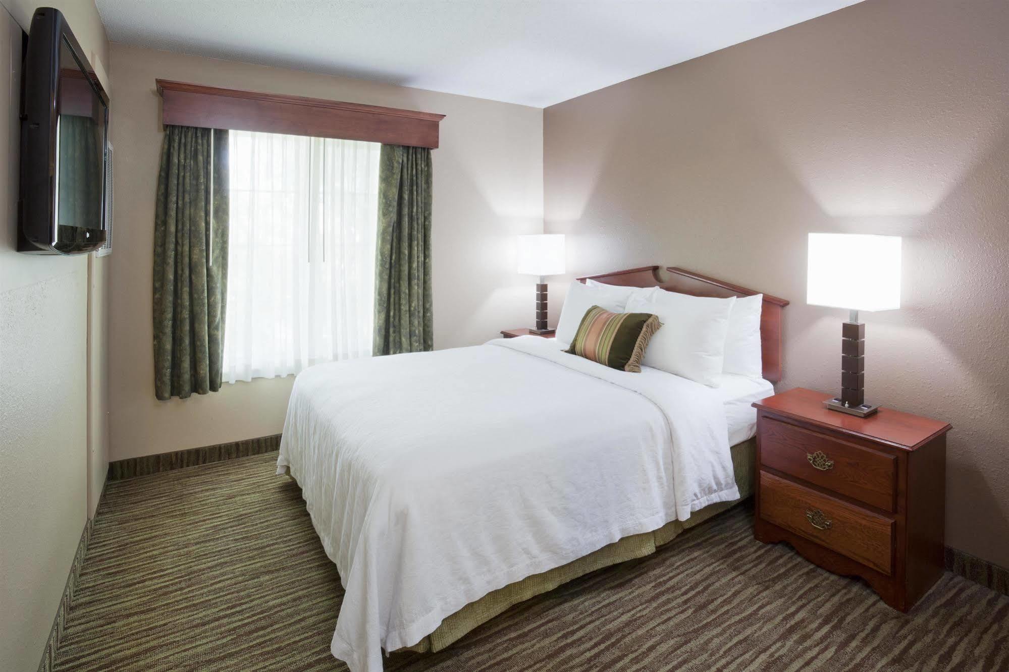 Grandstay Residential Suites Hotel - או קלייר מראה חיצוני תמונה