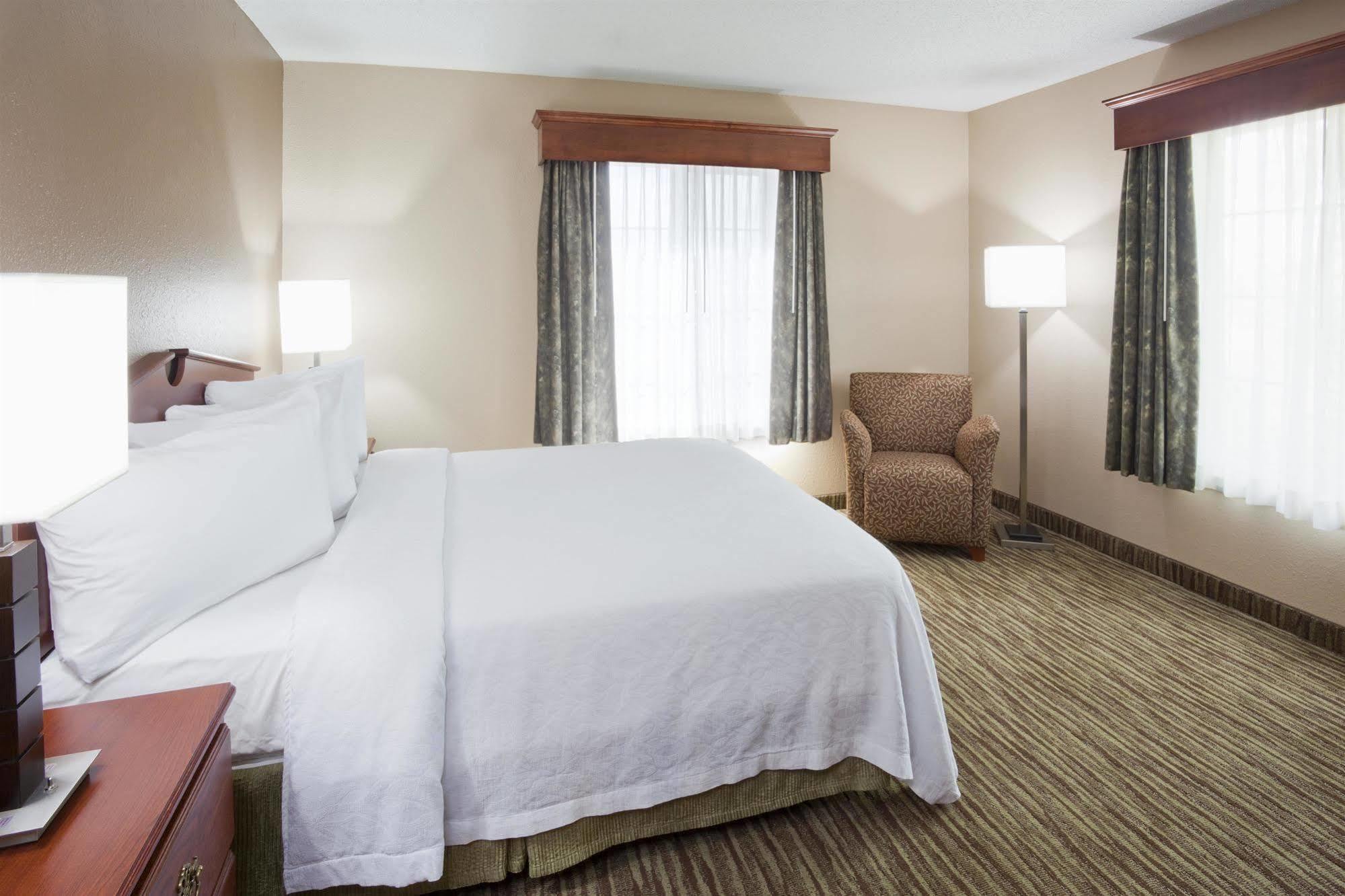 Grandstay Residential Suites Hotel - או קלייר מראה חיצוני תמונה